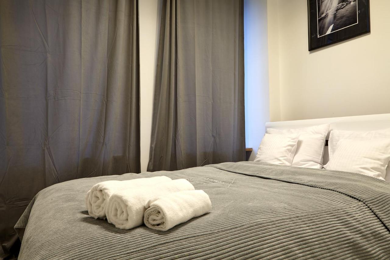 Oomph Warsaw Central Premium Apartments ภายนอก รูปภาพ